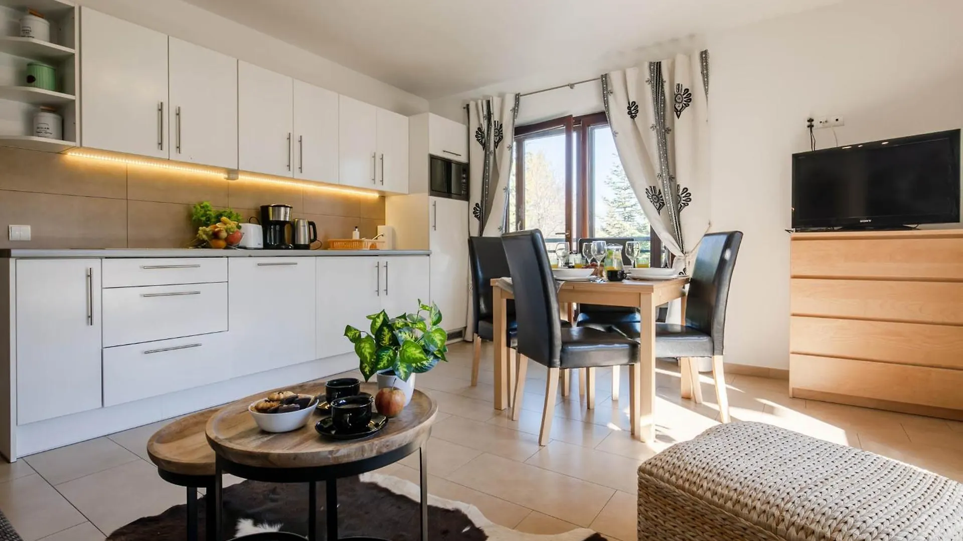 Topaz Apartamenty Mozaika Centrum Dwie Sypialnie Zakopane 0*,
